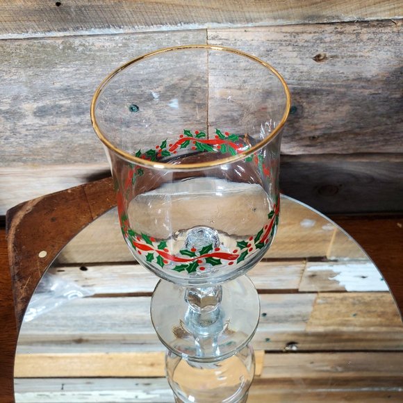 Libbey Christmas Holly Stemmed Wine Glass - Price per glass - Picture 1 of 6
